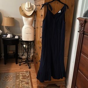 Time and Tru Navy V-Neck Dress  XXXL